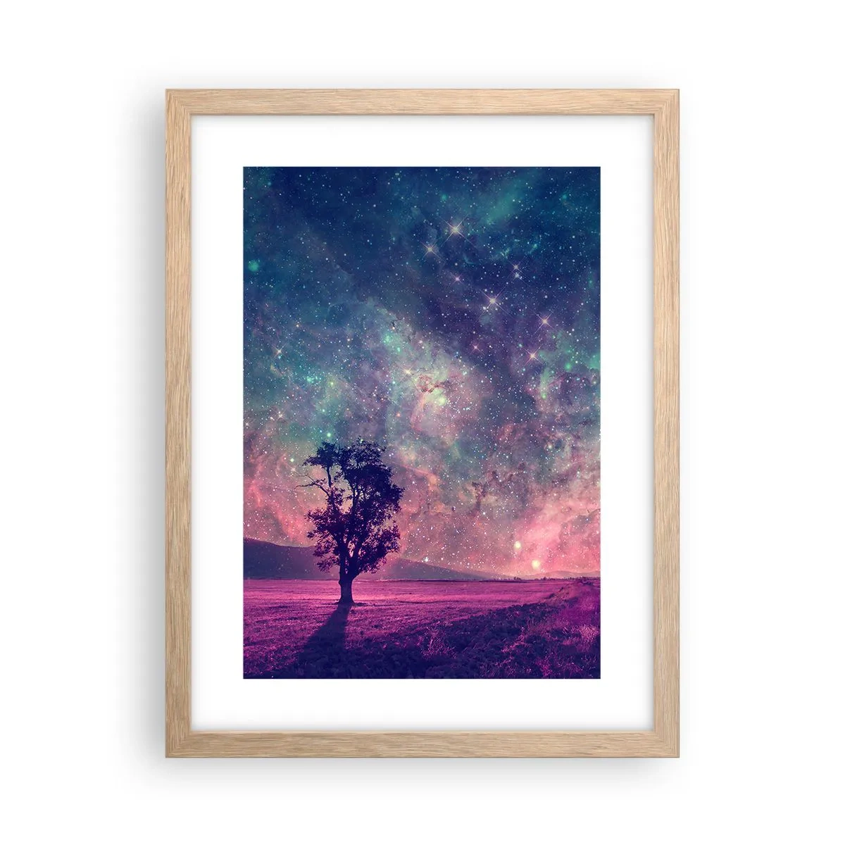 Plakat i ramme af lyst egetræ - Under en magisk himmel - 30x40 cm