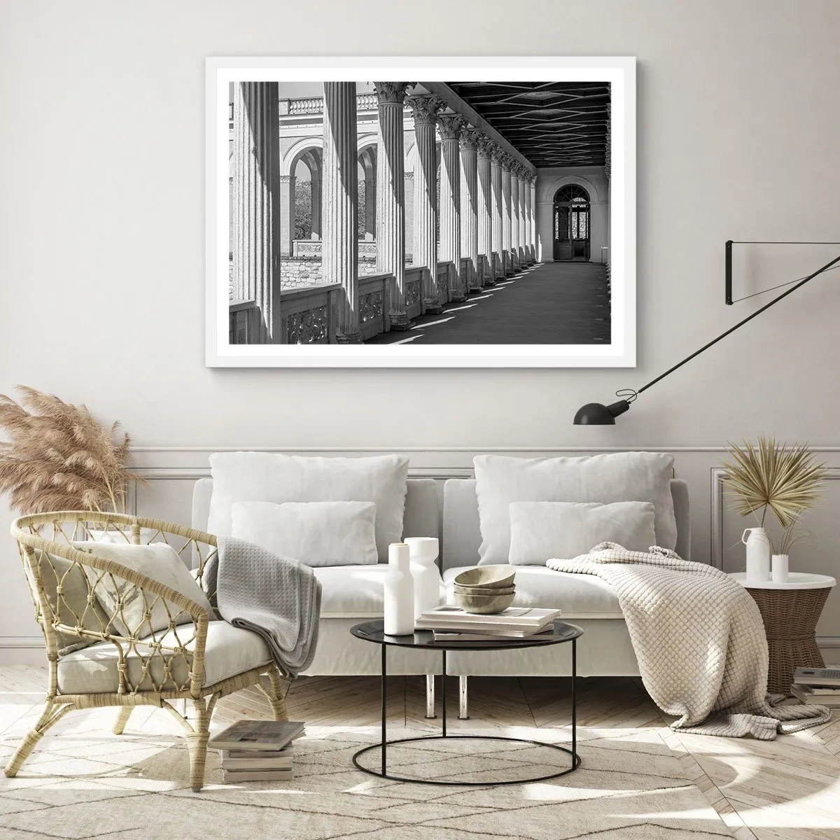 Plakat i hvid ramme - Solrig arkade - 70x50 cm