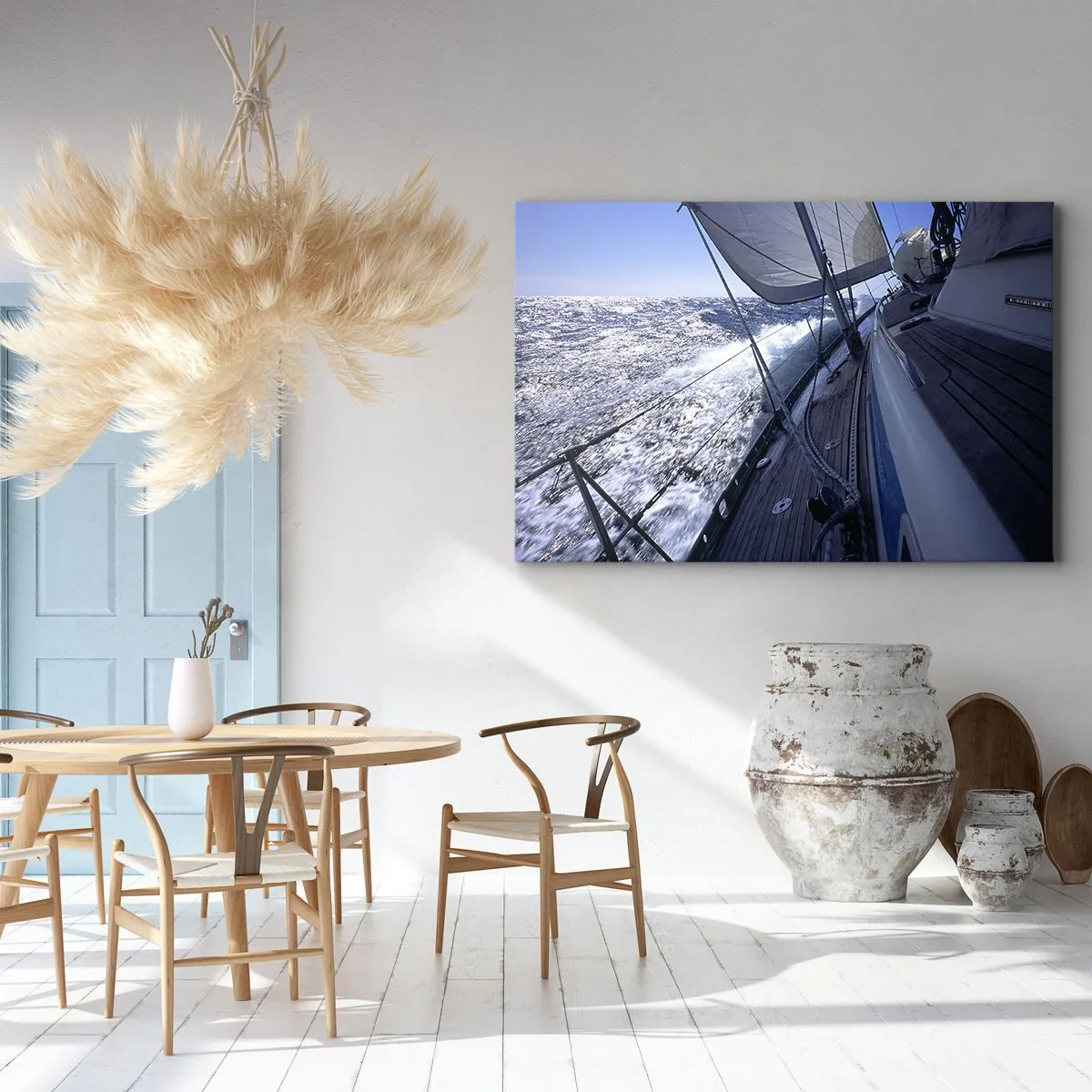 Lærredstryk - Billede på lærred - En sejlbåd i et stormfuldt hav med hvide sejl og et trædæk. - 70x50cm - Jeg ved, hvad det vil sige at være en fugl - Moderne vægdekoration til stue og soveværelse ARTTOR