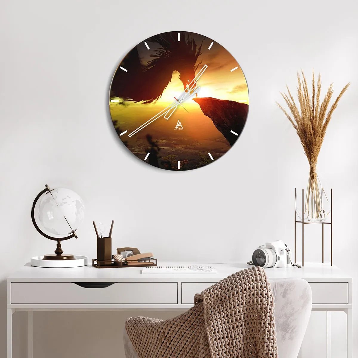 Vægur, Uret - Dragedræber - 40x40 cm