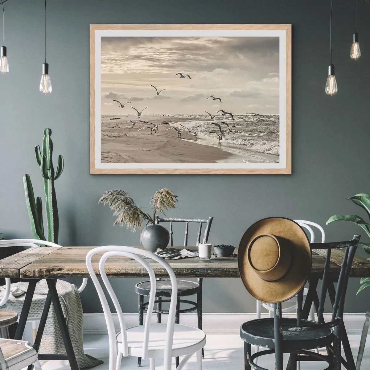 Plakat i ramme af lyst egetræ - Havet brummer, fuglene synger - 40x30 cm