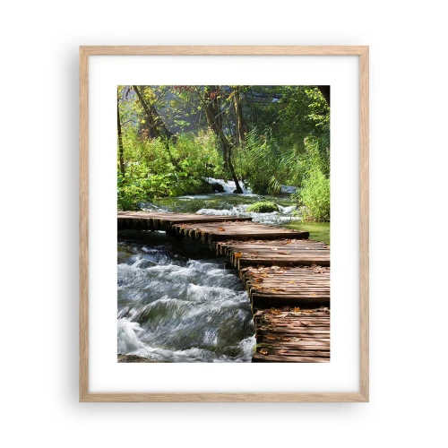 Plakat i ramme af lyst egetræ - Over en skummende kaskade - 40x50 cm