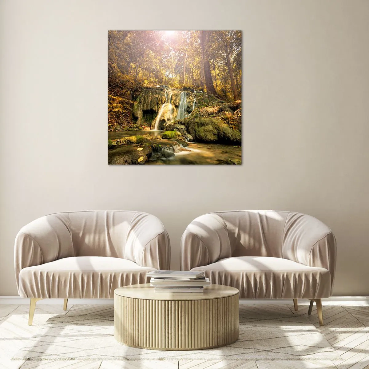 Billede på glas - Skovkaskade i grønt - 40x40 cm