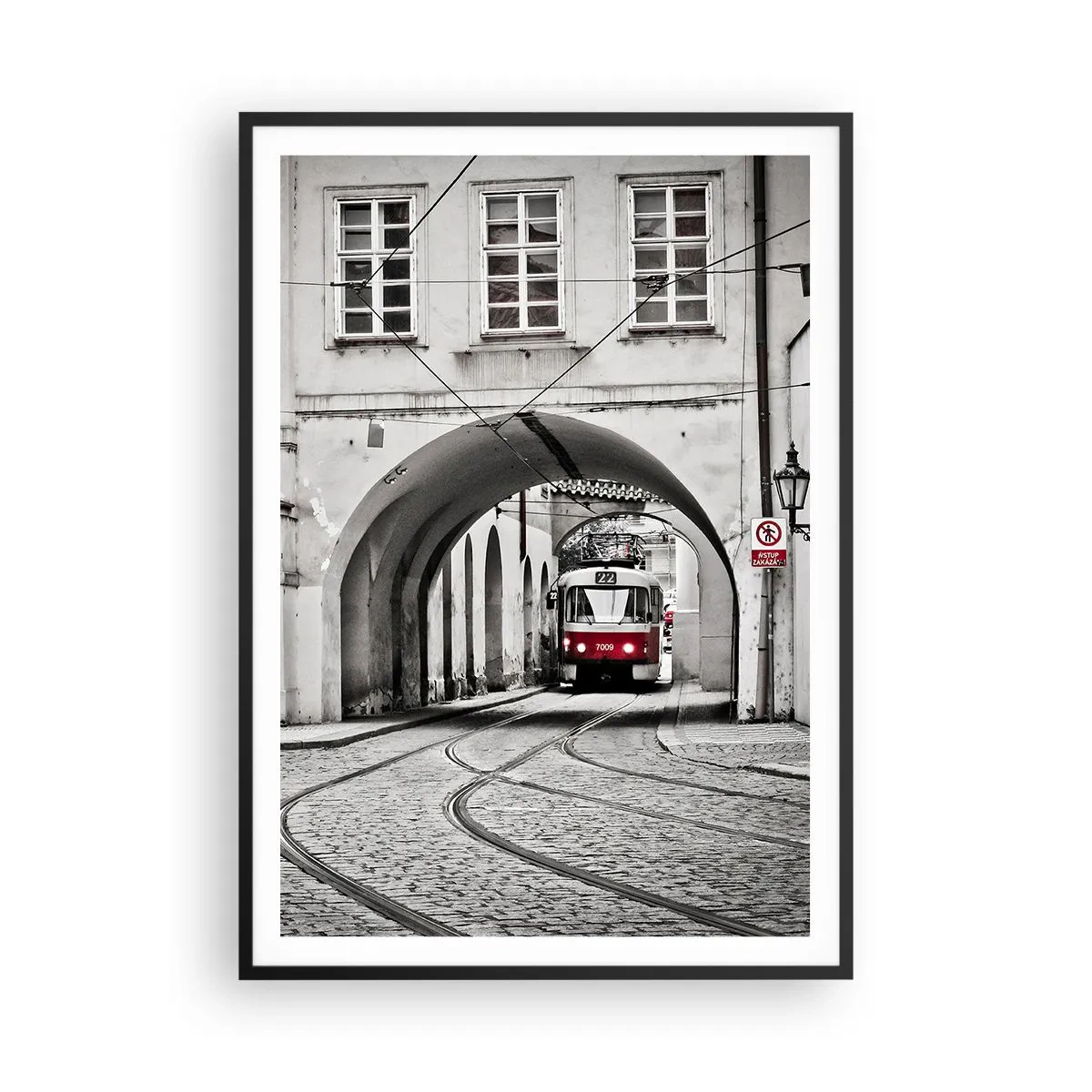 Plakat i sort ramme - Gennem byens labyrint - 70x100 cm