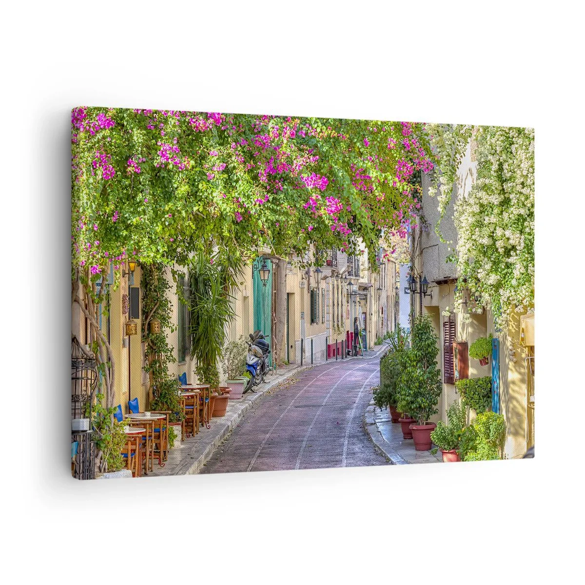 Lærredstryk - Billede på lærred - En charmerende gade med blomstrende vinstokke og caféborde - 70x50cm - En blomstrende gyde - Moderne vægdekoration til stue og soveværelse ARTTOR
