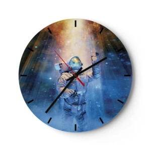 Vægur, Uret - En astronaut, der driver gennem rummet i stjerneskinnet - 30x30cm - Endelig på destinationen - Moderne vægdekoration til stue, køkken og soveværelse ARTTOR