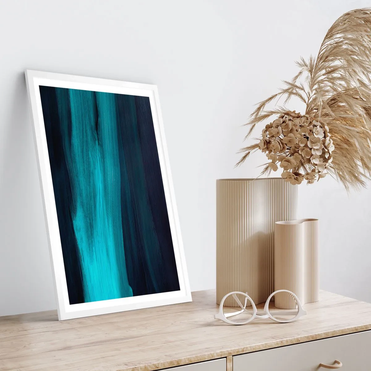 Plakat i hvid ramme - Svøm med strømmen - 40x50 cm