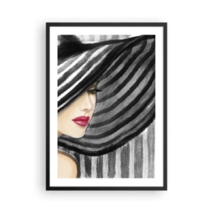 Plakat i sort ramme - En kvinde i en bred hat med røde læber - 50x70cm - Hvor kan jeg finde dig? - Moderne vægdekoration til stue og soveværelse ARTTOR