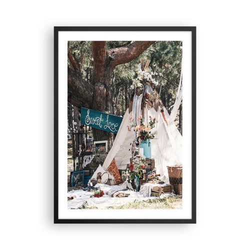 Plakat i sort ramme - En boho-stil komposition med et telt, blomster og ordene Sweet Love - 50x70cm - Make love… - Moderne vægdekoration til stue og soveværelse ARTTOR