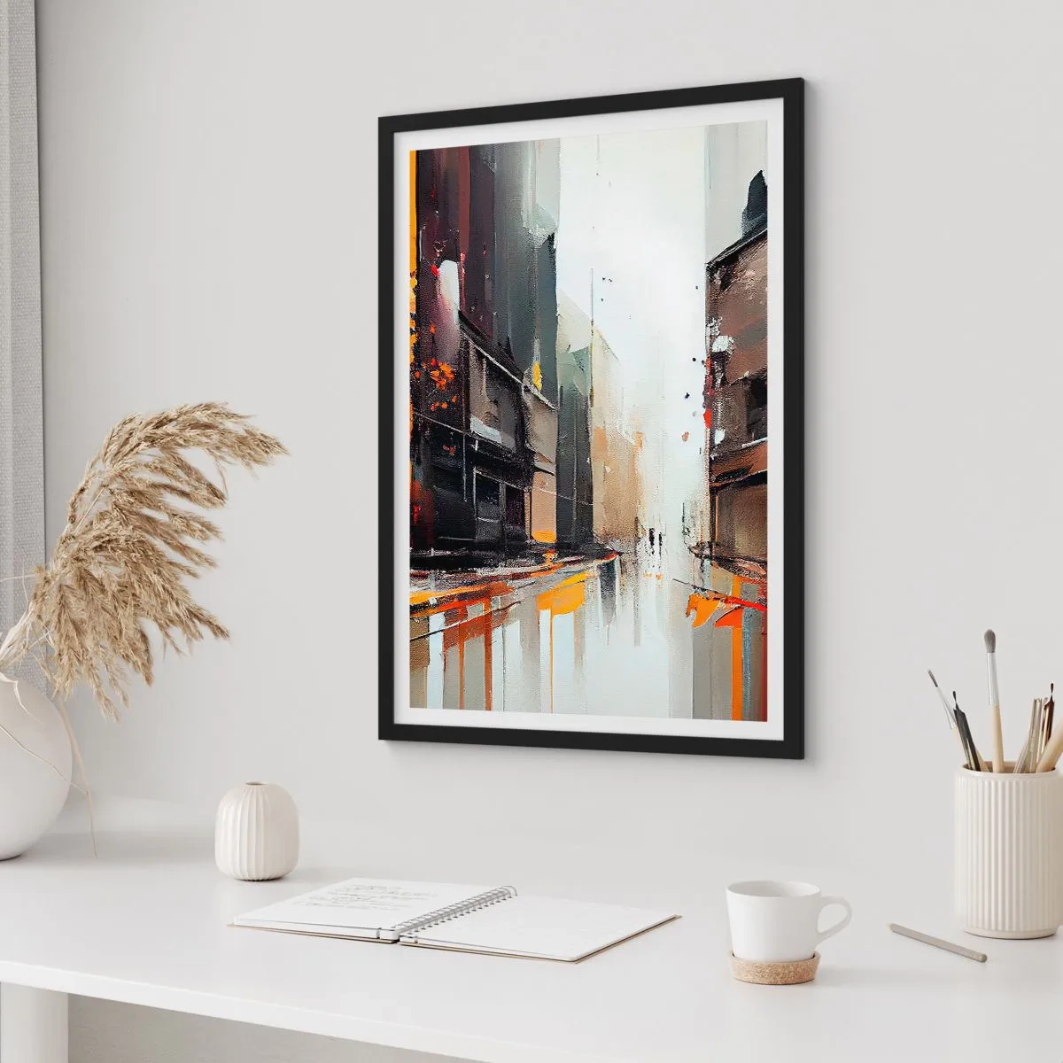 Plakat i sort ramme - Abstrakt bypanorama i grå og orange nuancer - 50x70cm - Regnfuld dag - Moderne vægdekoration til stue og soveværelse ARTTOR