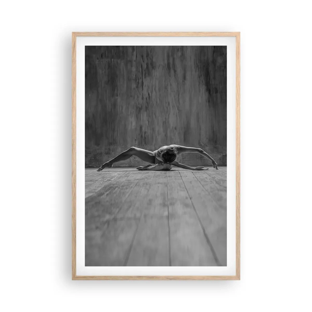 Plakat i ramme af lyst egetræ - Symmetri fundet - 61x91 cm