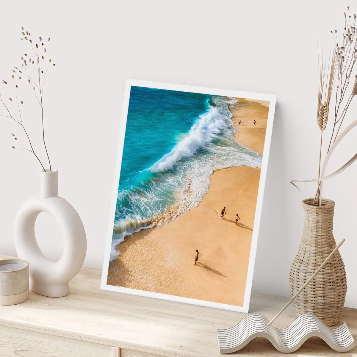 Plakat - Og så solen, stranden... - 61x91 cm