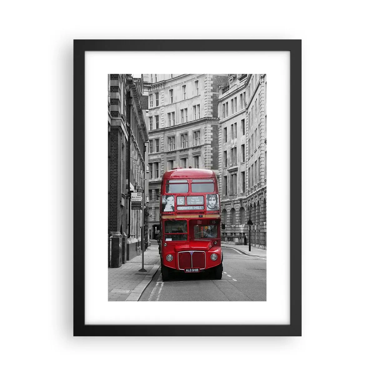 Plakat i sort ramme - Hverdagen behøver ikke at være grå - 30x40 cm