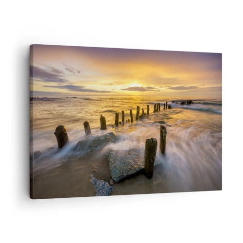 Lærredstryk - Billede på lærred - Solnedgang over havet med resterne af en gammel mole - 70x50cm - Østersøens rå skønhed - Moderne vægdekoration til stue og soveværelse ARTTOR