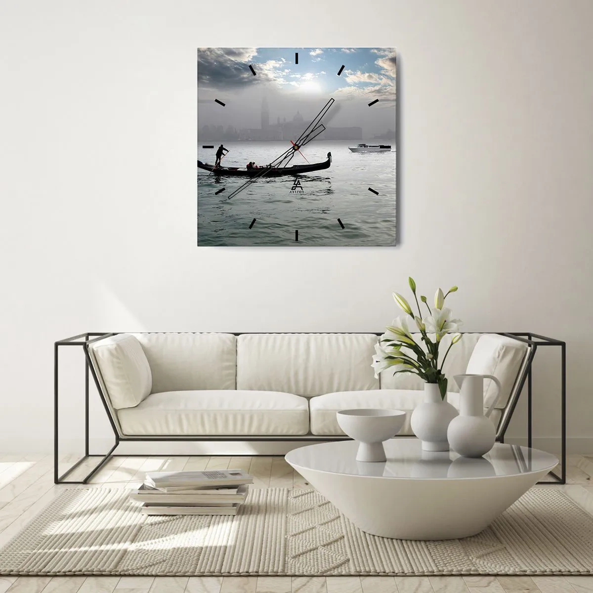 Vægur, Uret - En fabelagtig by af vand og tåge - 40x40 cm