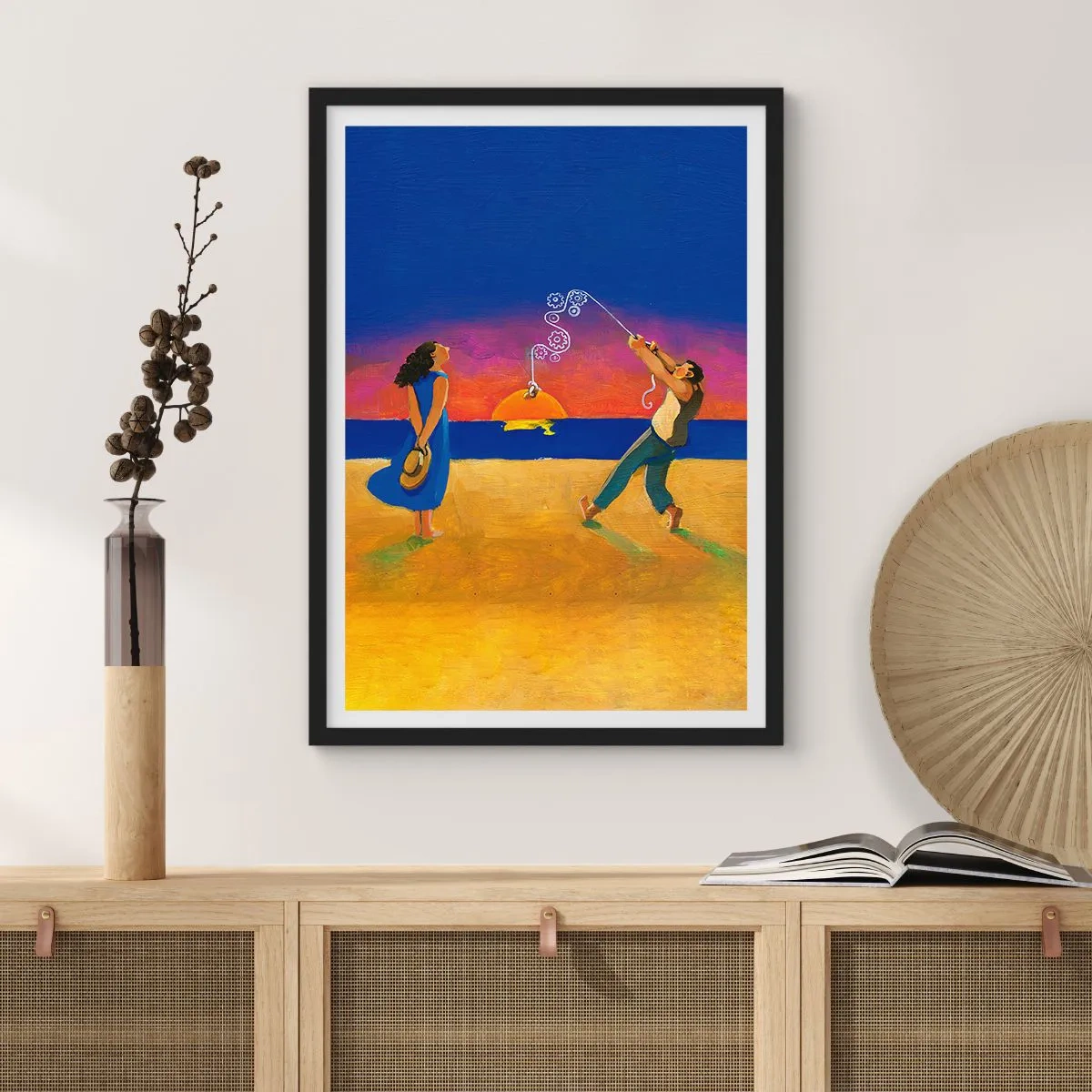 Plakat i sort ramme - Figurer på stranden under solnedgang - 50x70cm - Mere end en stjerne fra himlen - Moderne vægdekoration til stue og soveværelse ARTTOR