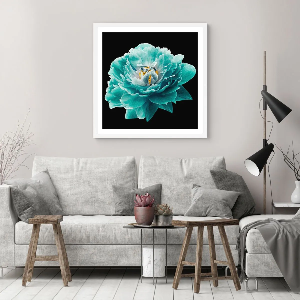 Plakat i hvid ramme - Blå og gyldne kronblade - 30x30 cm