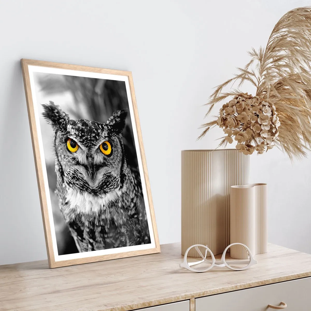 Plakat i ramme af lyst egetræ - Intet kan skjules - 40x50 cm