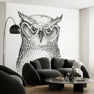 Fototapet Standard Eco - Ugle med hjerteformede briller i sort-hvid stil - 100x70cm - Klogt og med kærlighed - Moderne vægdekoration til stue og soveværelse ARTTOR