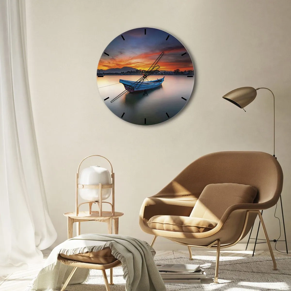 Vægur, Uret - En båd på roligt vand ved solnedgang - 30x30cm - En god nat er på vej - Moderne vægdekoration til stue, køkken og soveværelse ARTTOR