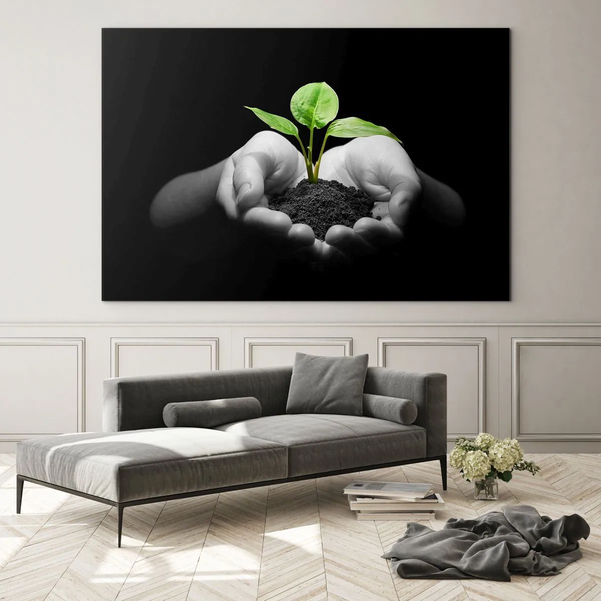 Billede på glas - En ung plante i hænderne mod en sort baggrund - 70x50cm - Jeg elsker naturen, jeg beskytter den - Moderne vægdekoration til stue og soveværelse ARTTOR