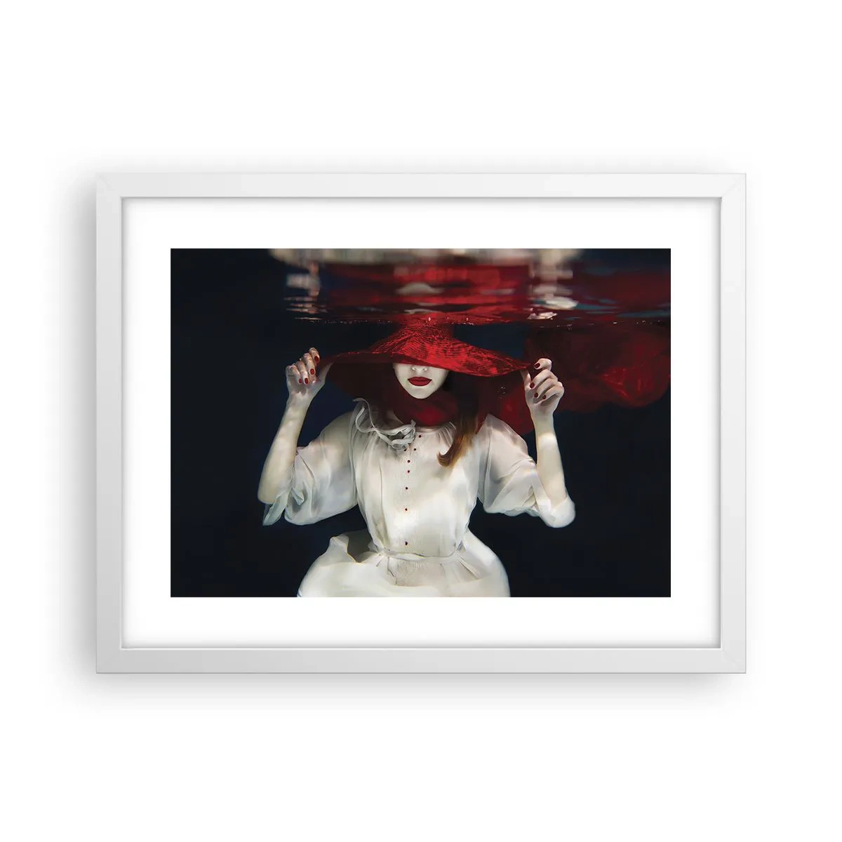 Plakat i hvid ramme - Vidunderkvinden - 40x30 cm