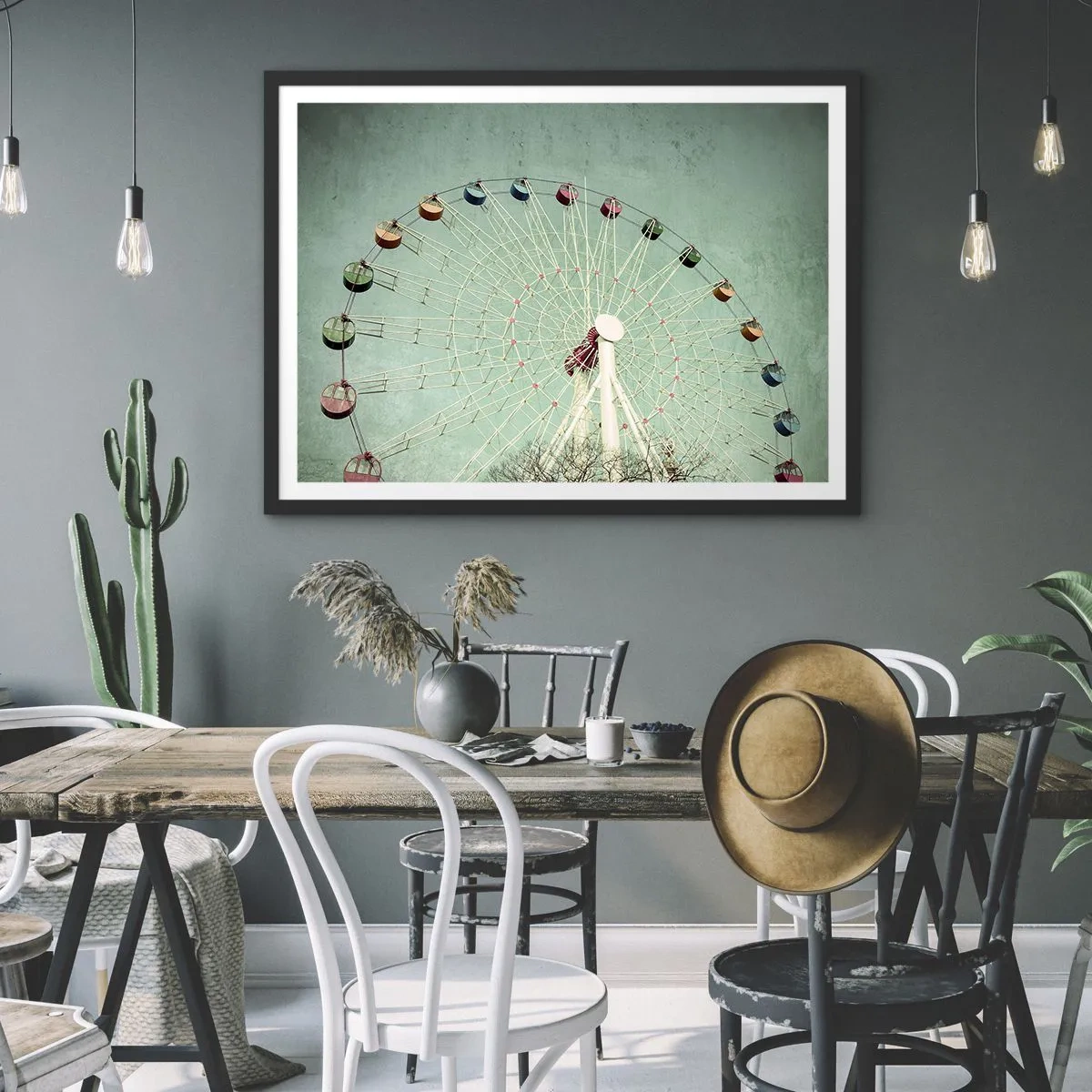 Plakat i sort ramme - Vi inviterer dig til at lege - 70x50 cm