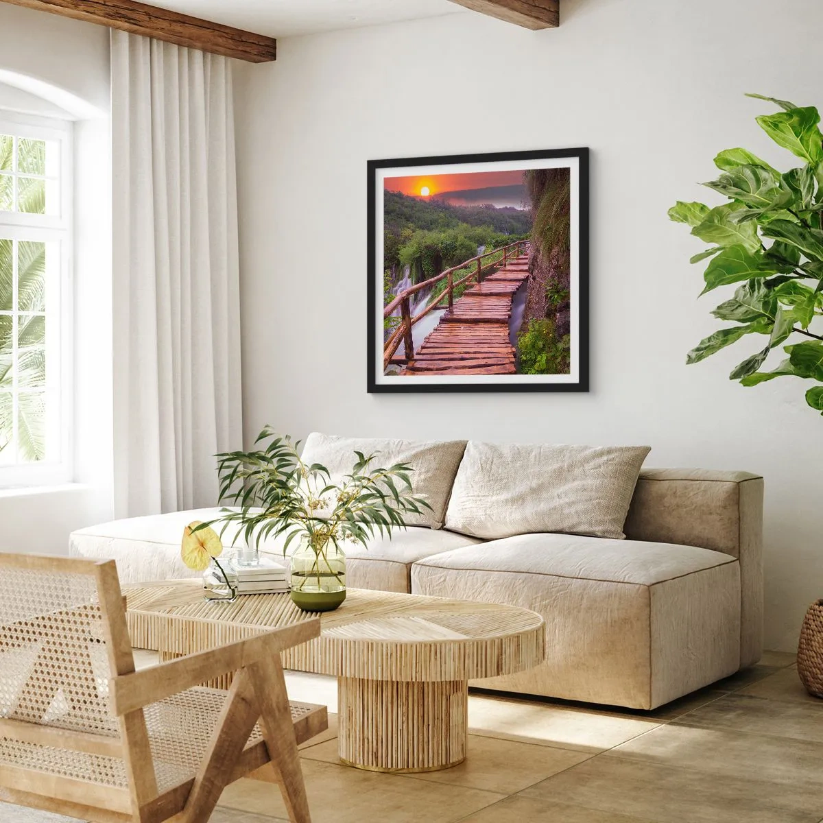 Plakat i sort ramme - En utrolig skønhed - 50x50 cm