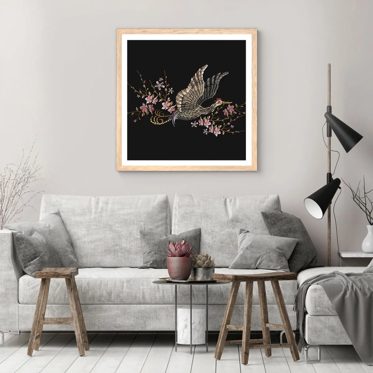 Plakat i ramme af lyst egetræ - Eksotisk broderet fugl - 50x50 cm