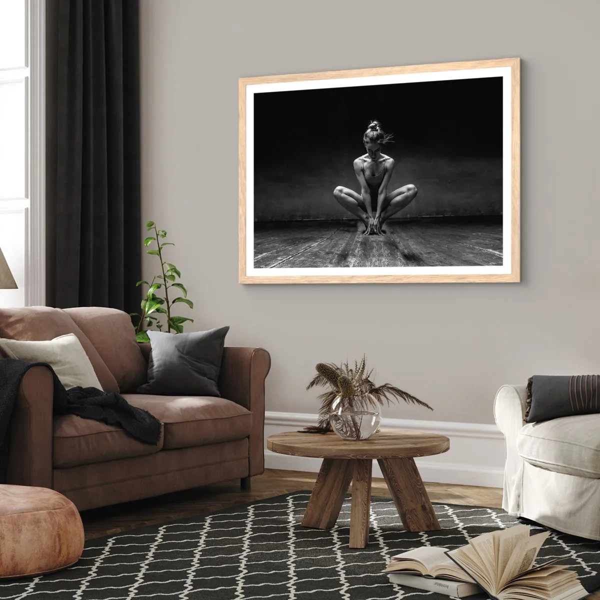 Plakat i ramme af lyst egetræ - Fokuseret danseenergi - 50x40 cm