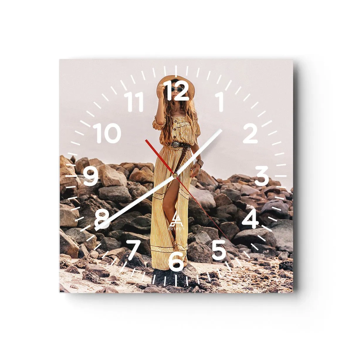 Vægur, Uret - Magien ved sten - 30x30 cm