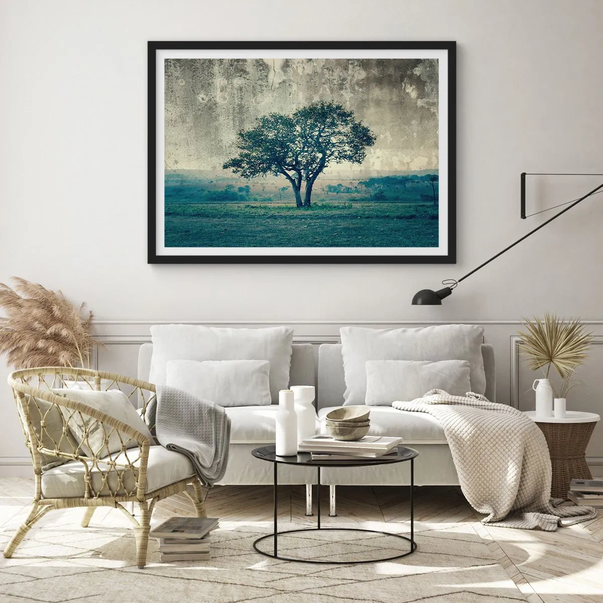 Plakat i sort ramme - Et æbletræ på en blå membran? - 70x50 cm