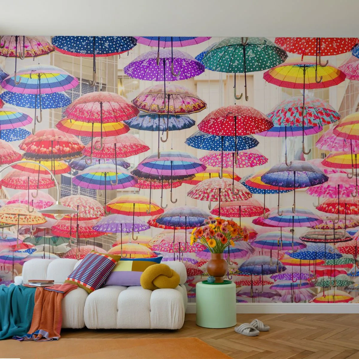 Fototapet Standard Eco - Engen i byen - By, Farverige paraplyer, Stykke - 400x280 cm