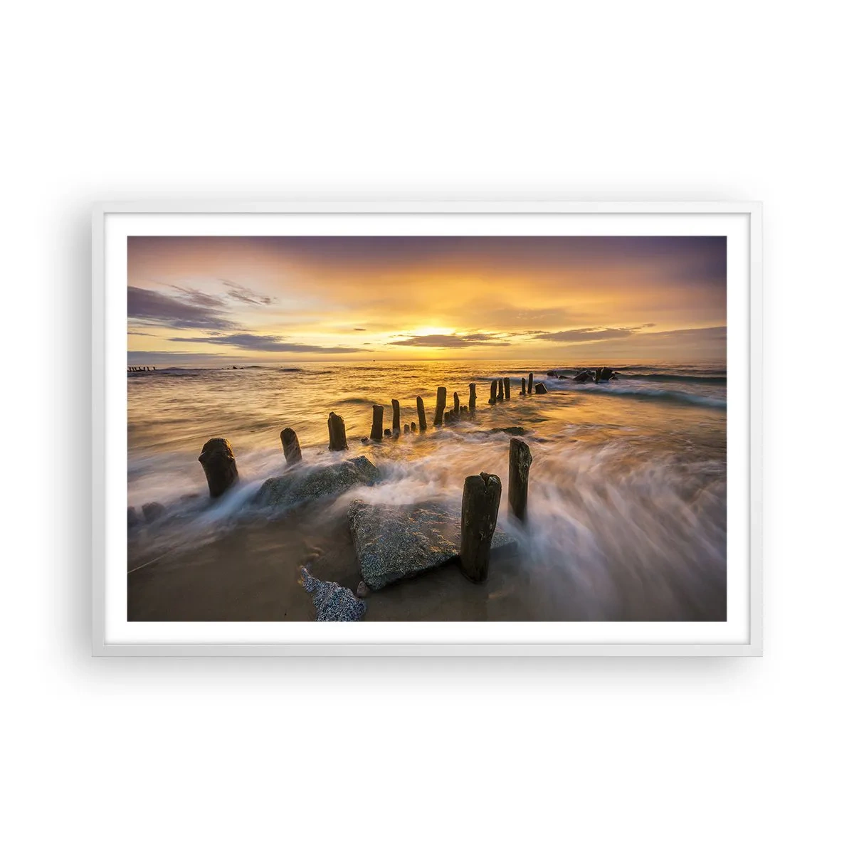 Plakat i hvid ramme - Østersøens rå skønhed - 91x61 cm