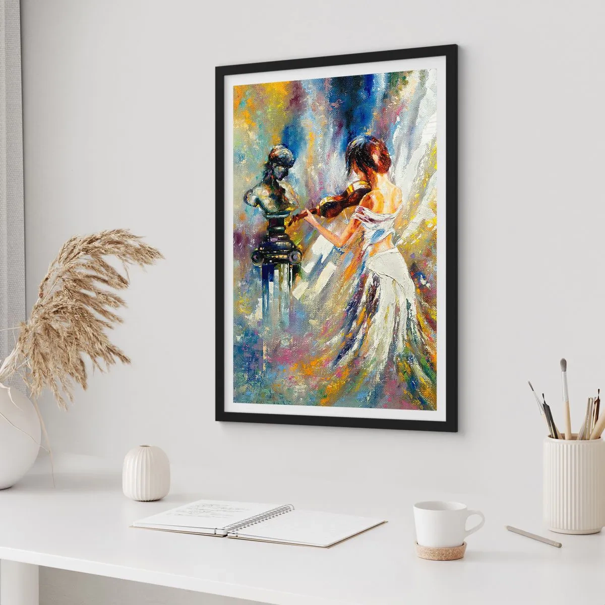 Plakat i sort ramme - Abstrakt scene med en kvinde, der spiller violin - 50x70cm - Genopliv med følelse - Moderne vægdekoration til stue og soveværelse ARTTOR