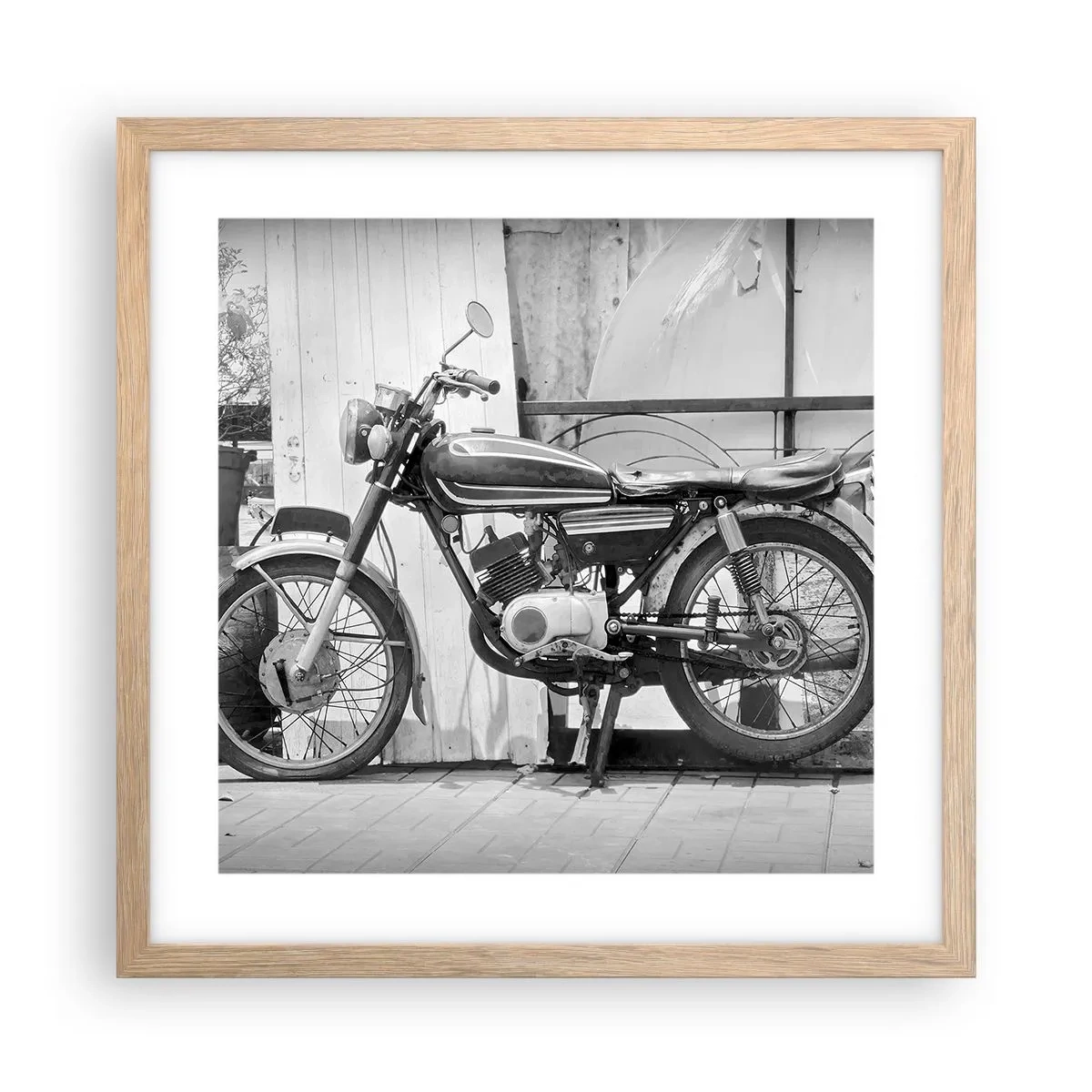 Plakat i ramme af lyst egetræ - Klassikere frem for alt - 40x40 cm