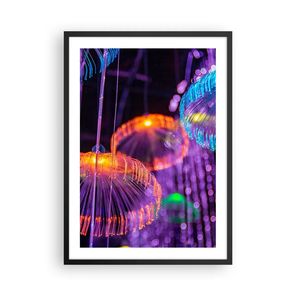 Plakat i sort ramme - Farverige, futuristiske vandmænd i neonlys - 50x70cm - Lysende springvand - Moderne vægdekoration til stue og soveværelse ARTTOR