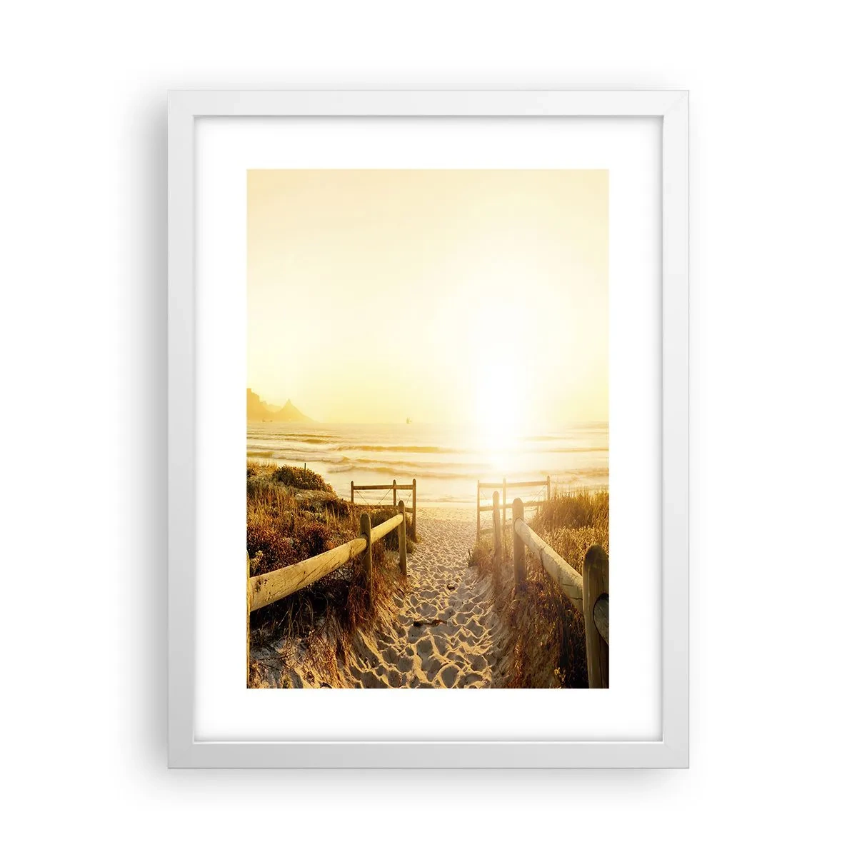 Plakat i hvid ramme - Over klitten, mod solen - 30x40 cm