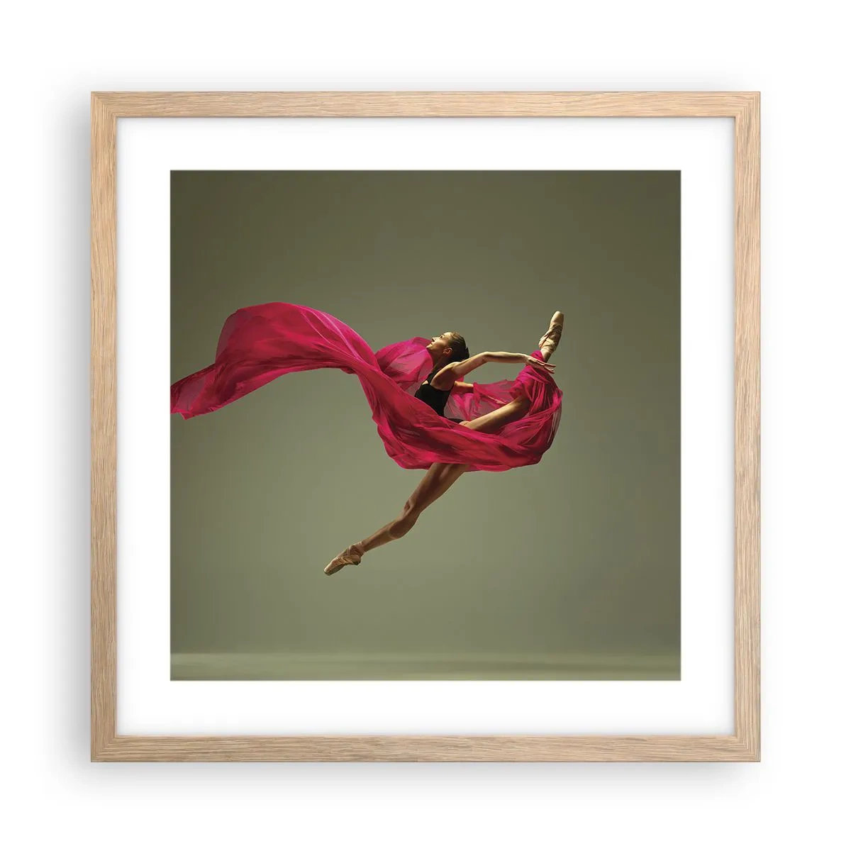 Plakat i ramme af lyst egetræ - Dansende flamme - 40x40 cm