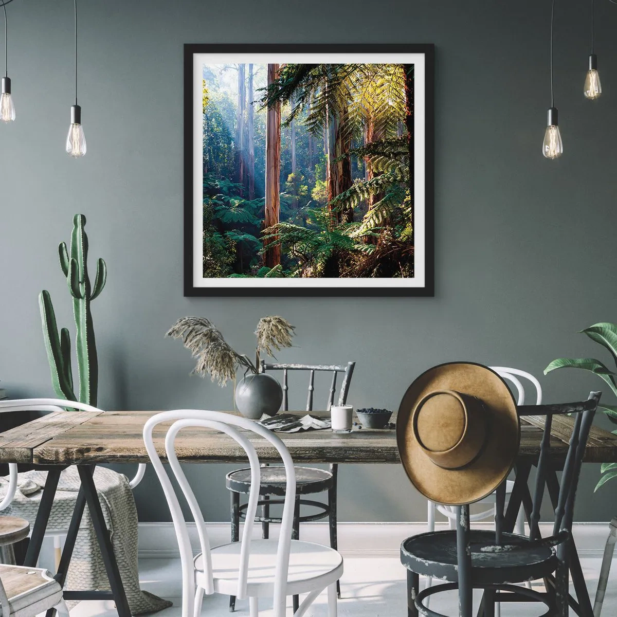 Plakat i sort ramme - En fortælling om skoven - 60x60 cm