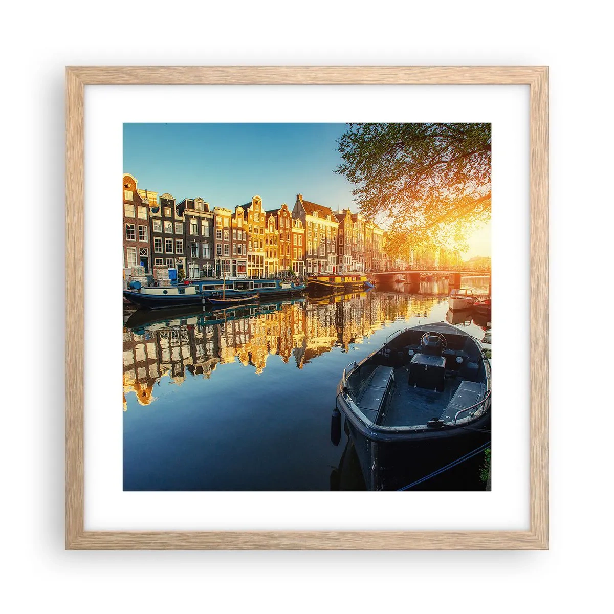 Plakat i ramme af lyst egetræ - Morgen i Amsterdam - 40x40 cm