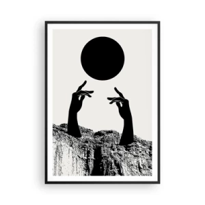 Plakat i sort ramme - Surrealistisk komposition: solen og resten - 70x100 cm