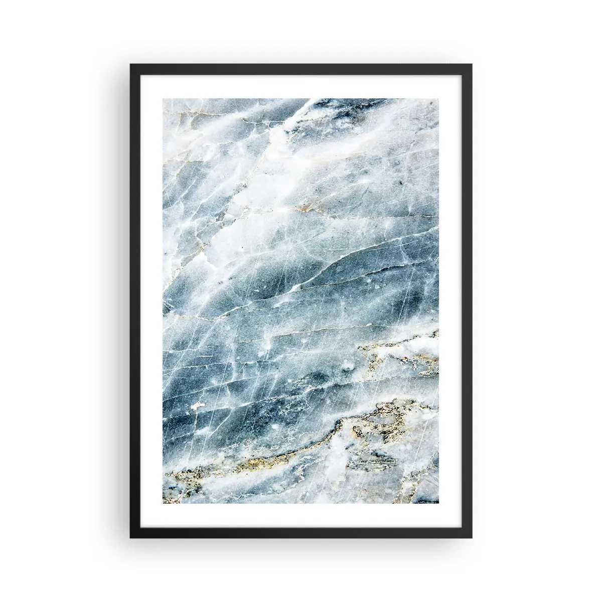 Plakat i sort ramme - Blå marmor med diskrete guldårer - 50x70cm - Isverden - Moderne vægdekoration til stue og soveværelse ARTTOR