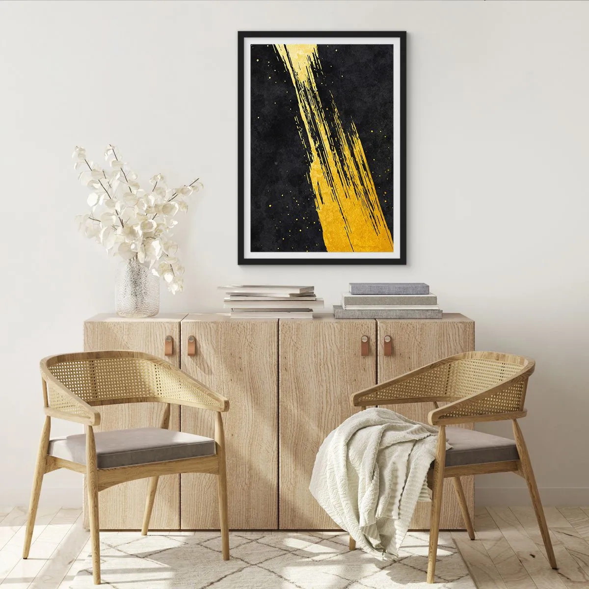 Plakat i sort ramme - Gyldne penselstrøg på en sort baggrund - 50x70cm - Hop ind i hyperrummet - Moderne vægdekoration til stue og soveværelse ARTTOR