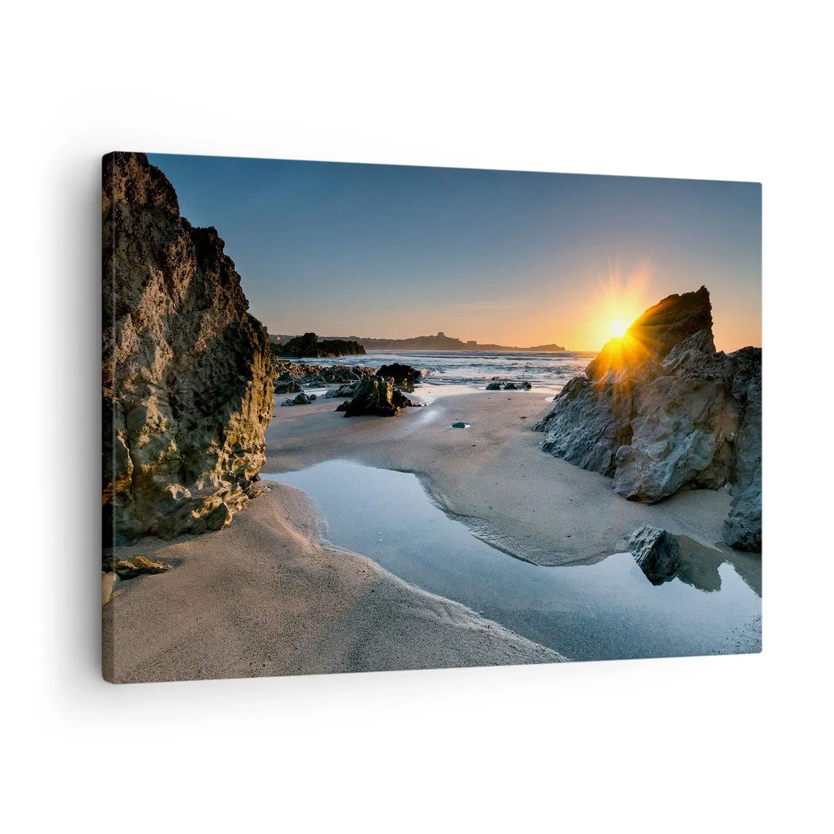 Lærredstryk - Billede på lærred - Malerisk solnedgang på en klippefyldt strand - 70x50cm - Uberørt af menneskehånd - Moderne vægdekoration til stue og soveværelse ARTTOR