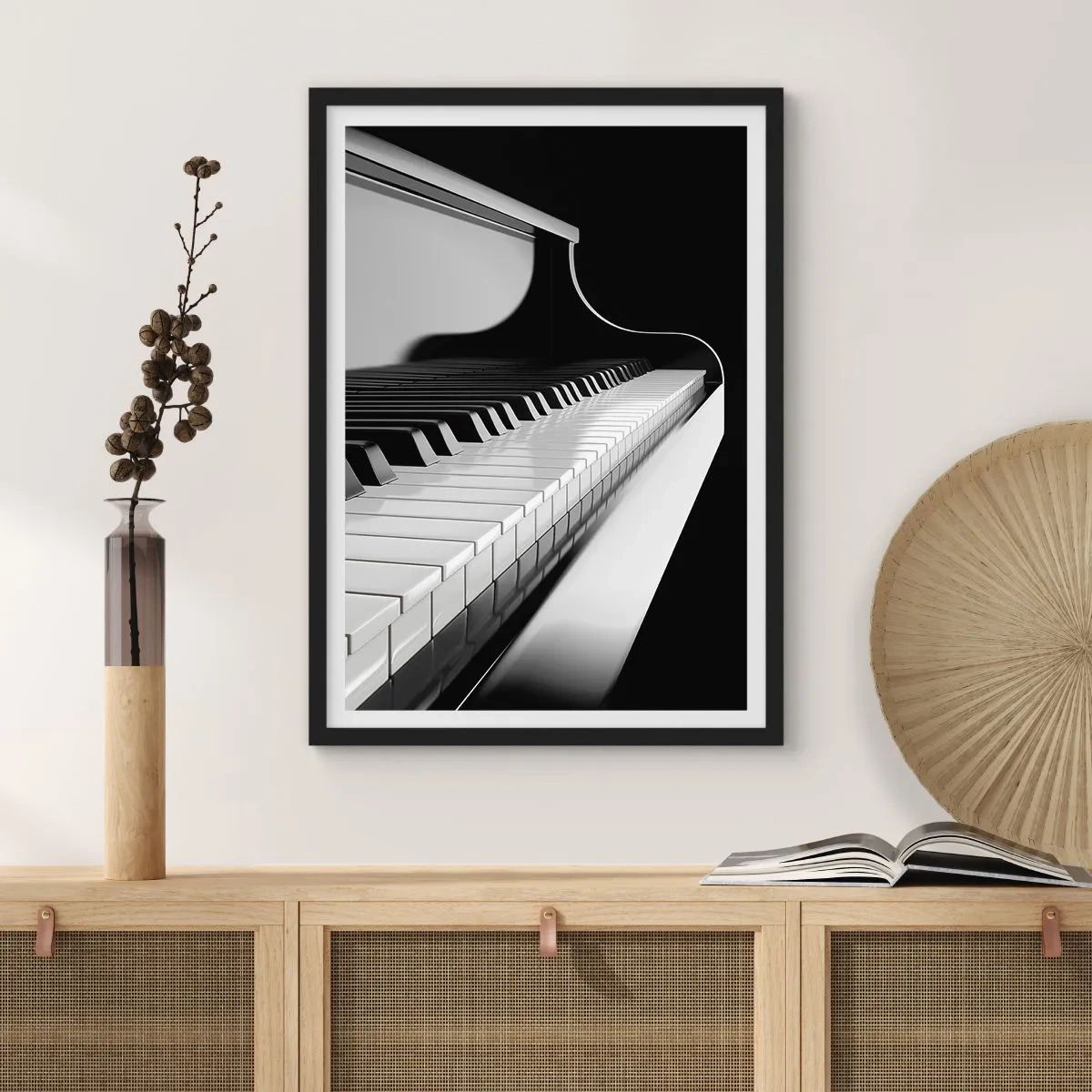 Plakat i sort ramme - Sort-hvid nærbillede af et klaverklaver - 50x70cm - Harmoni af former og farver - Moderne vægdekoration til stue og soveværelse ARTTOR