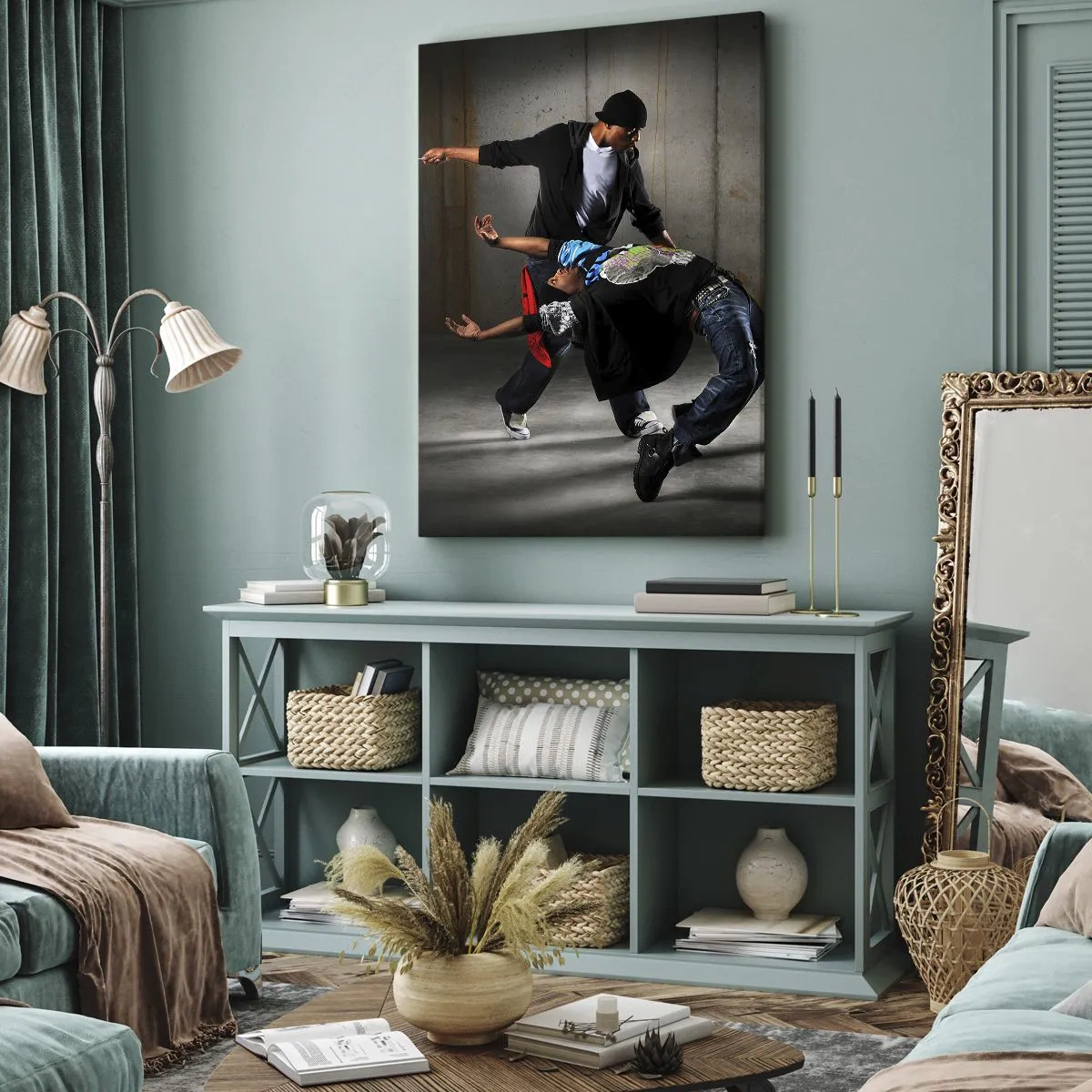 Lærredstryk - Billede på lærred - Danser med vinden på gaden - 65x120 cm