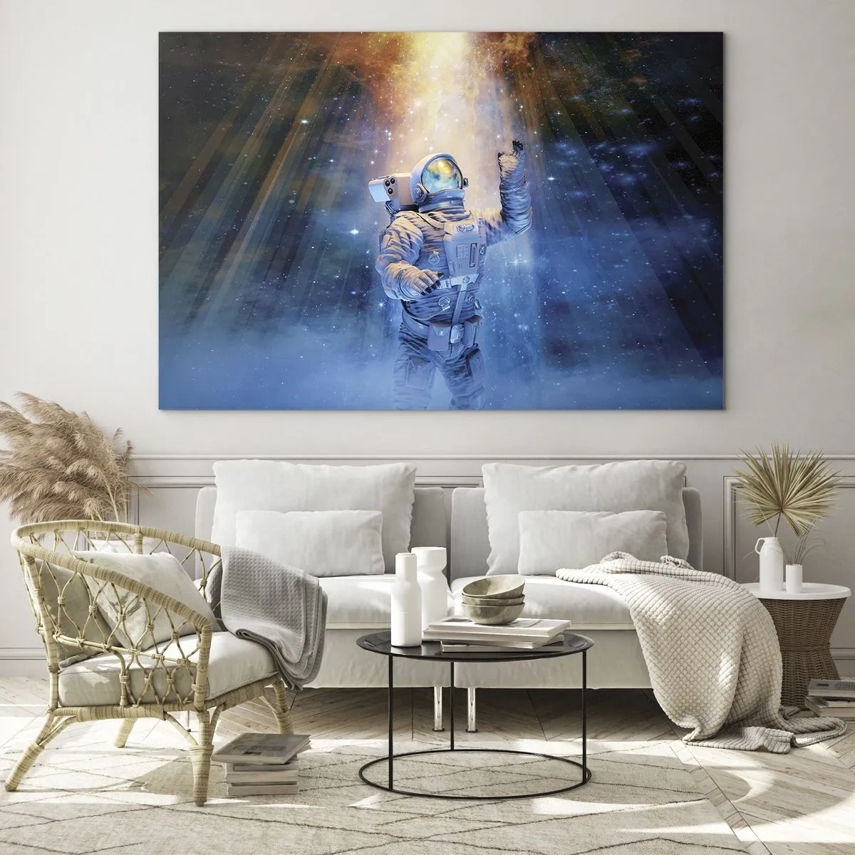 Billede på glas - En astronaut i rummet oplyst af lysstråler - 70x50cm - Endelig på destinationen - Moderne vægdekoration til stue og soveværelse ARTTOR