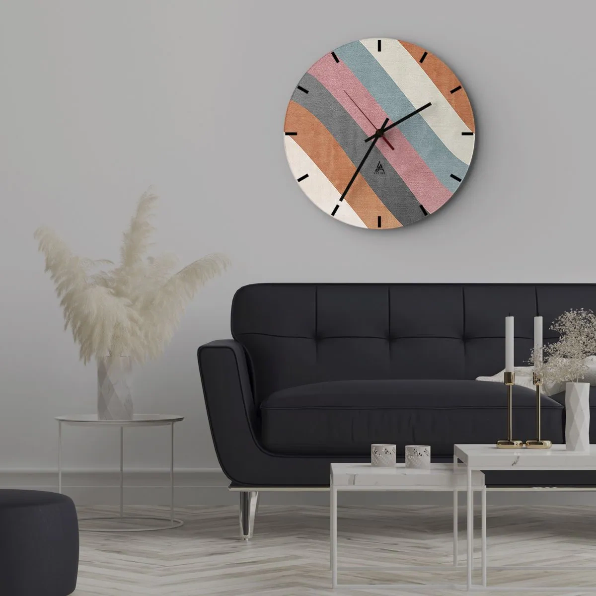 Vægur, Uret - Farverige striber i pastelfarver arrangeret diagonalt - 30x30cm - Diagonal komposition - bevægelse - Moderne vægdekoration til stue, køkken og soveværelse ARTTOR