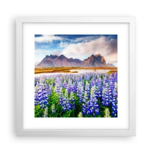 Plakat i hvid ramme - Styrke og strenghed ved siden af blidhed - 30x30 cm